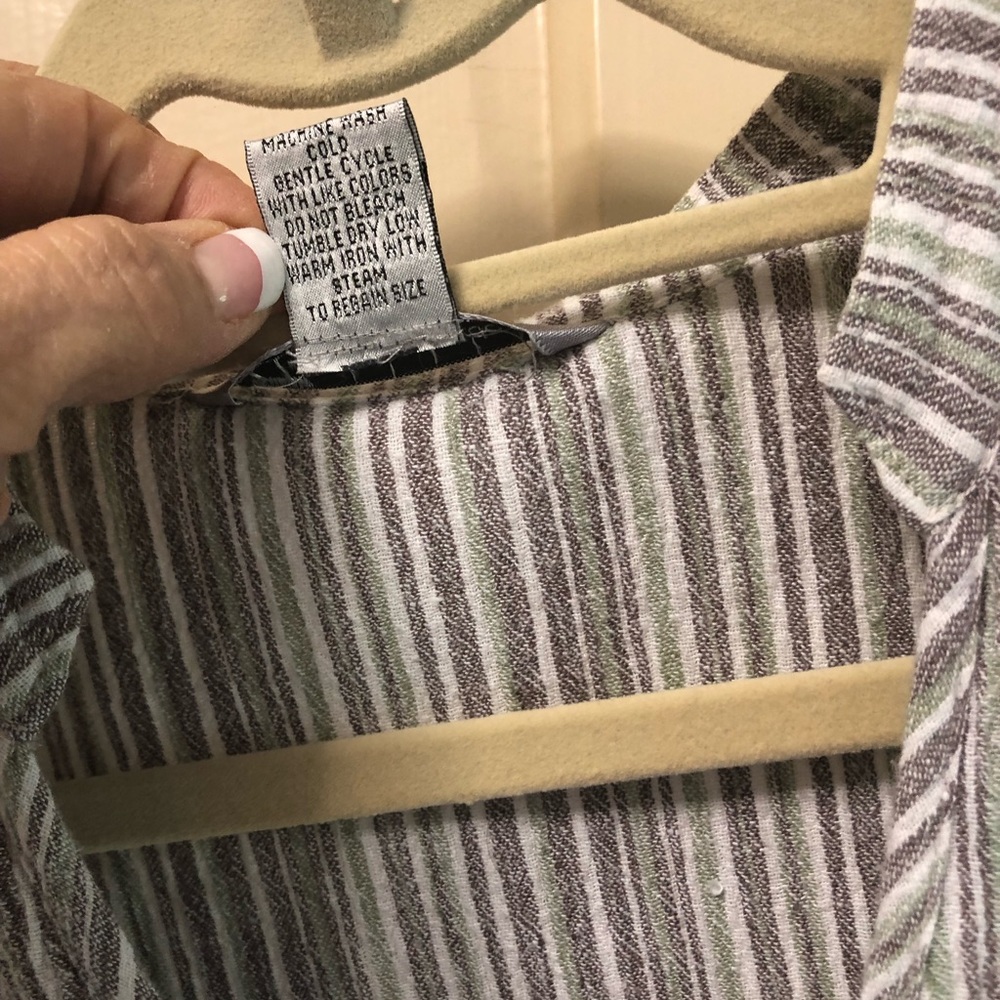 Light linen vest - Picture 5 of 7